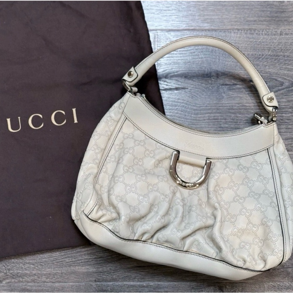 Gucci Cream Shoulder Bag